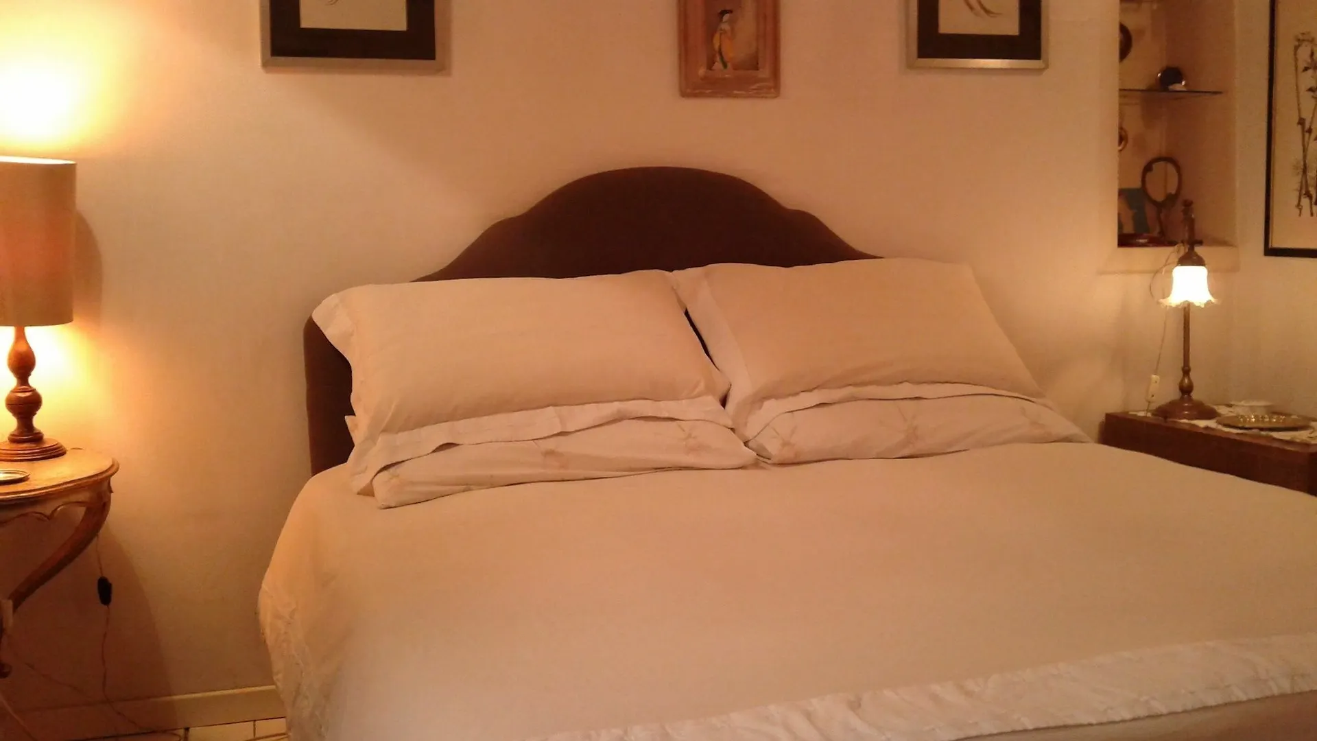 Portico D'Ottavia Luxury & Home Philosophy Rome Apartment