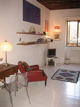 Apartment Portico D'Ottavia Luxury & Home Philosophy Rome Italy