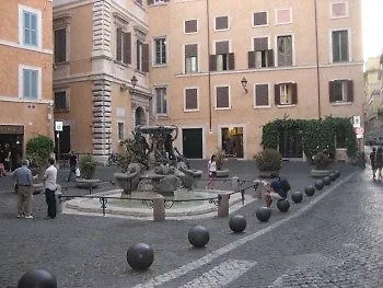 Portico D'Ottavia Luxury & Home Philosophy Rome
