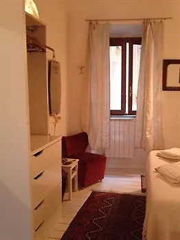 Portico D'Ottavia Luxury & Home Philosophy Rome